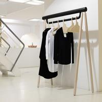 Factory price wholesale customized size wooden clothes hanger